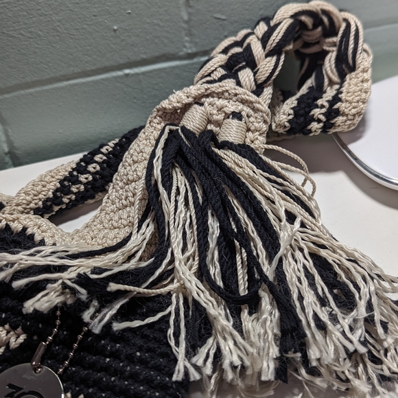 Shoulder bag from sak black and white - like new - Picture 6 of 13